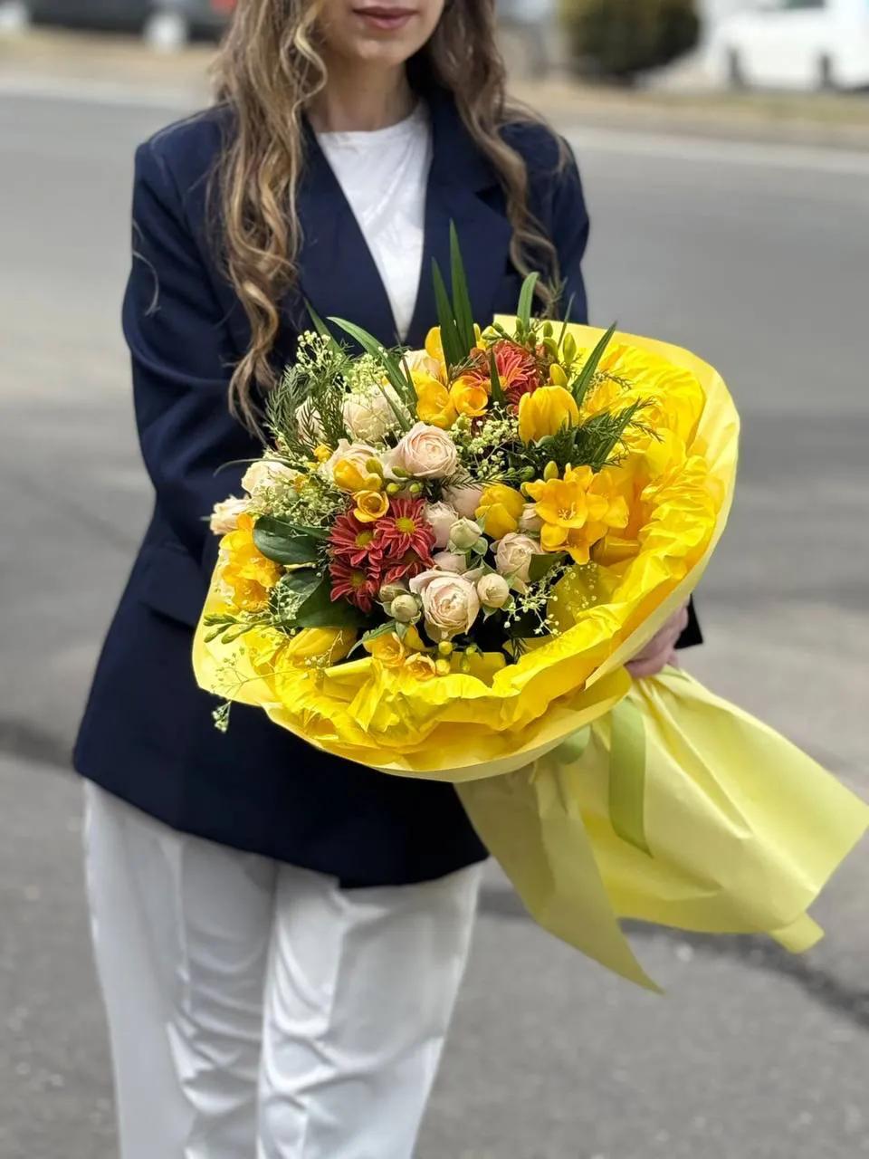 Yellow elegant bouquet | ծաղիկներ, ծաղկեպսակներ, բույսեր Երևան