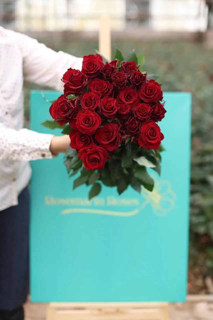 Red Roses | ծաղիկներ, ծաղկեպսակներ, բույսեր Երևան