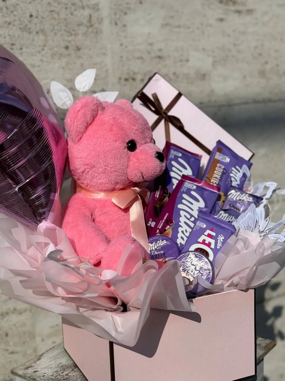 Pink "sweet box" | ծաղիկներ, ծաղկեպսակներ, բույսեր Երևան Pink "sweet box" | ծաղիկներ, ծաղկեպսակներ, բույսեր Երևան