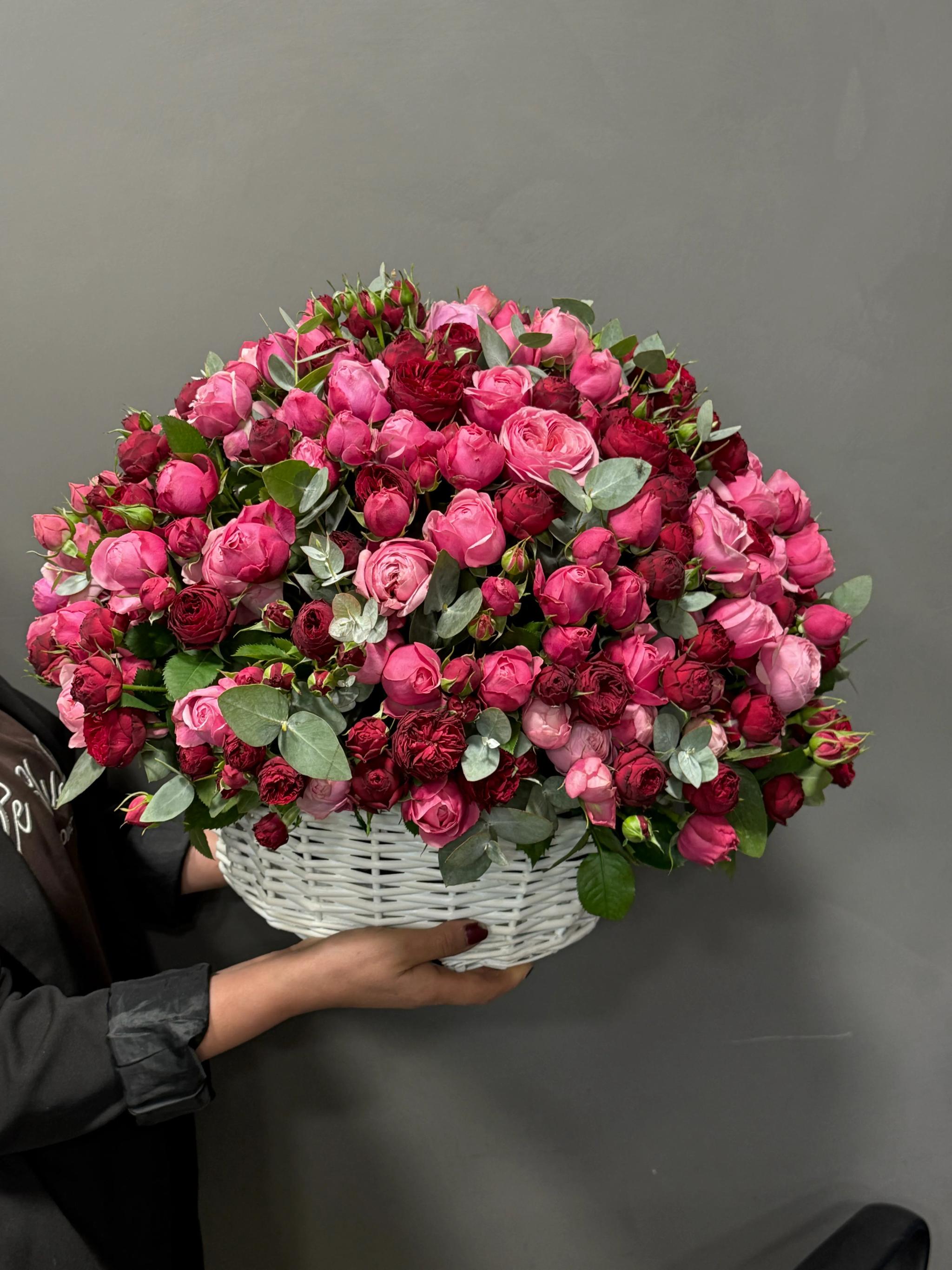 A basket of peonies | ծաղիկներ, ծաղկեպսակներ, բույսեր Երևան A basket of peonies | ծաղիկներ, ծաղկեպսակներ, բույսեր Երևան