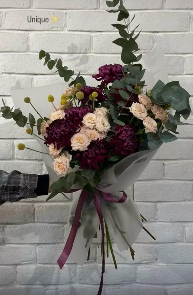 A gorgeous bouquet | ծաղիկներ, ծաղկեպսակներ, բույսեր - առաքում Երևան A gorgeous bouquet | ծաղիկներ, ծաղկեպսակներ, բույսեր - առաքում Երևան