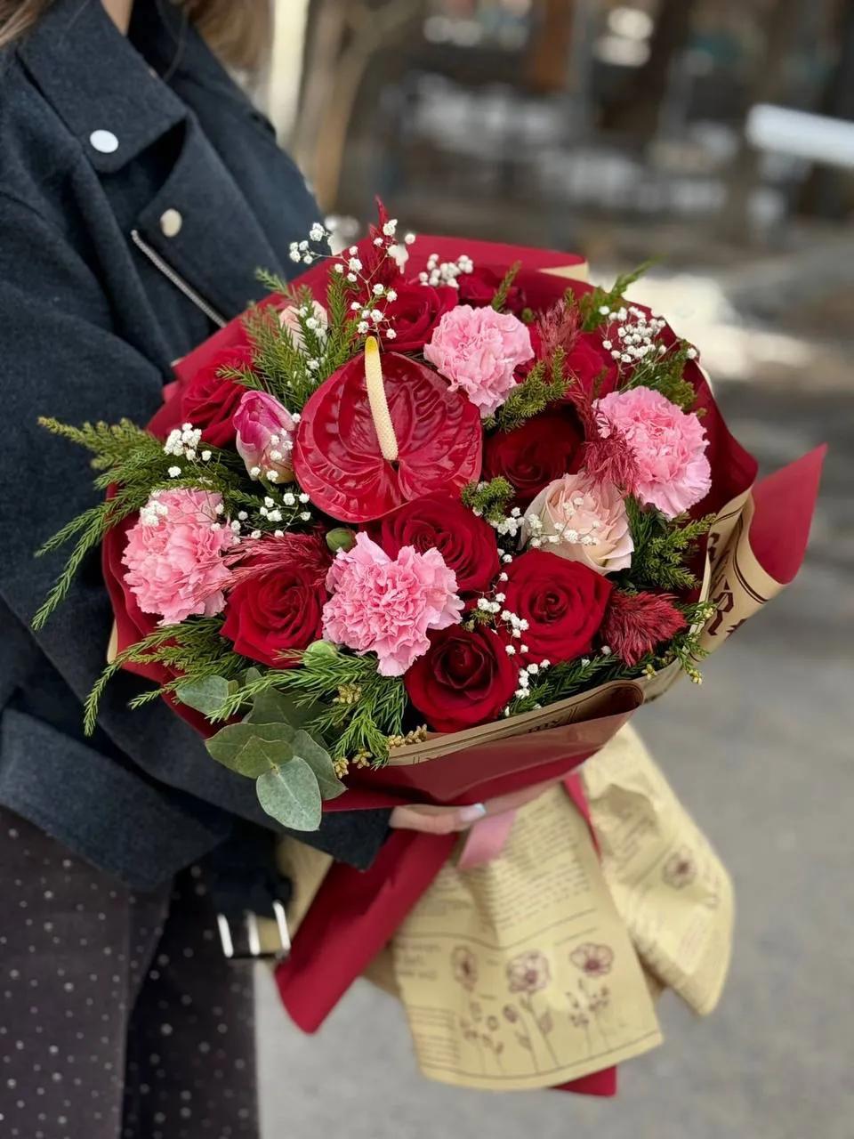 Gorgeous red bouquet | ծաղիկներ, ծաղկեպսակներ, բույսեր - առաքում Երևան Gorgeous red bouquet | ծաղիկներ, ծաղկեպսակներ, բույսեր - առաքում Երևան