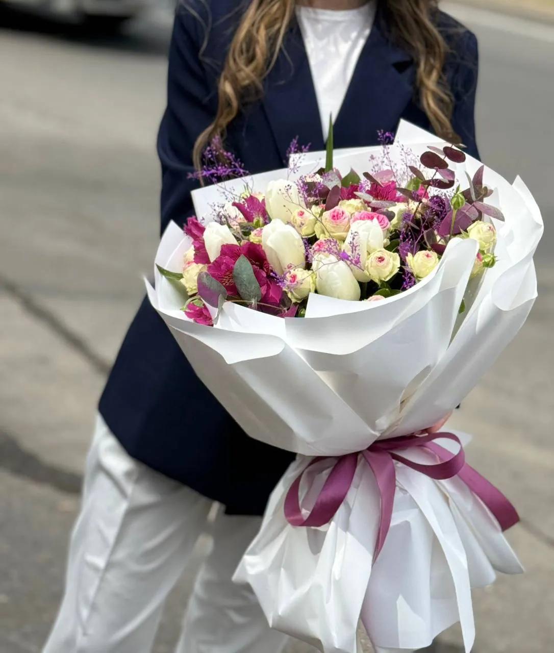 White elegant bouquet | ծաղիկներ, ծաղկեպսակներ, բույսեր Երևան White elegant bouquet | ծաղիկներ, ծաղկեպսակներ, բույսեր Երևան